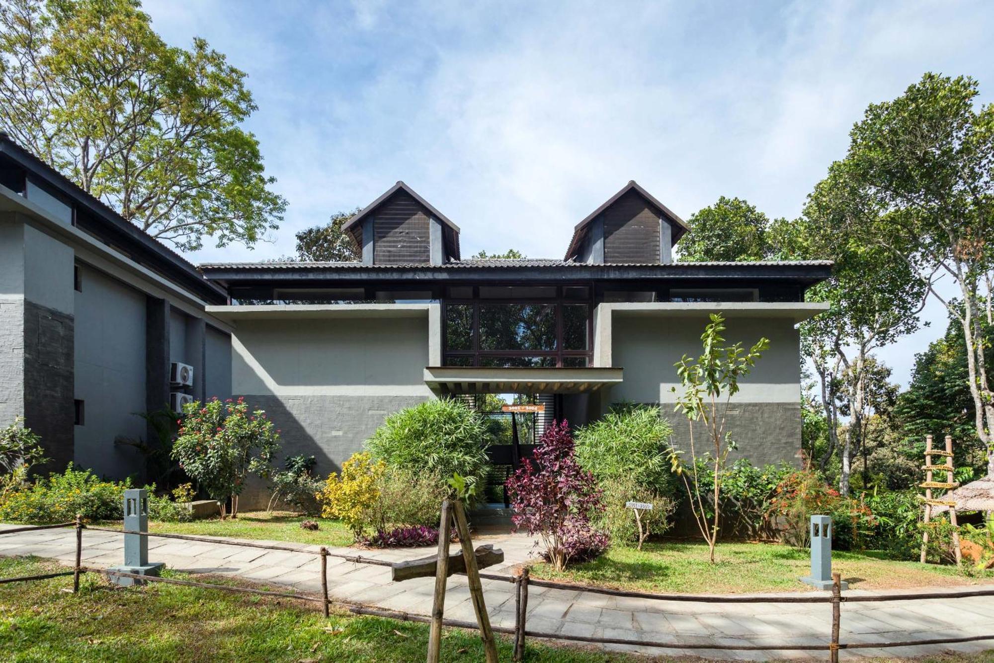 Hotel The Mountain Courtyard Thekkady Zewnętrze zdjęcie