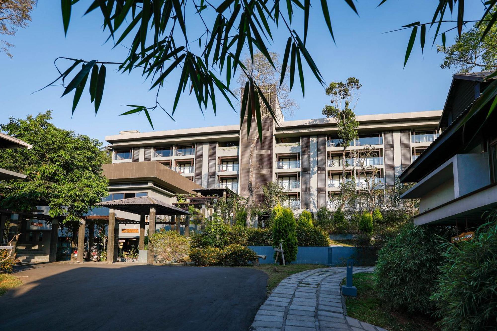 Hotel The Mountain Courtyard Thekkady Zewnętrze zdjęcie